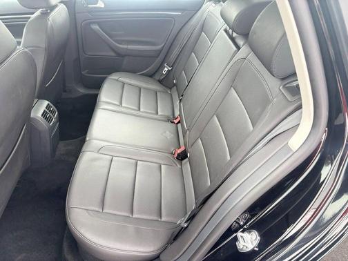 2014 Volkswagen Jetta SportWagen DSG TDI w/Sunroof & Nav