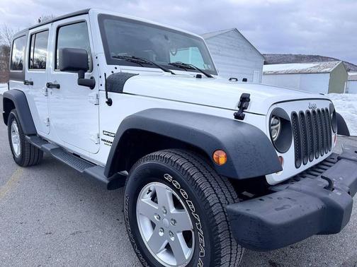 2013 Jeep Wrangler Unlimited Sport