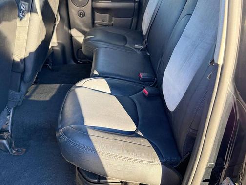 Black Clearcoat 2004 Dodge Ram 3500 Laramie