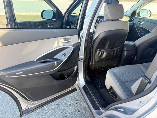 2013 Hyundai SANTA FE GLS