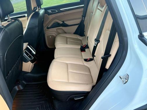 2014 Porsche Cayenne Diesel