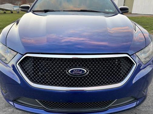 2015 Ford Taurus SHO