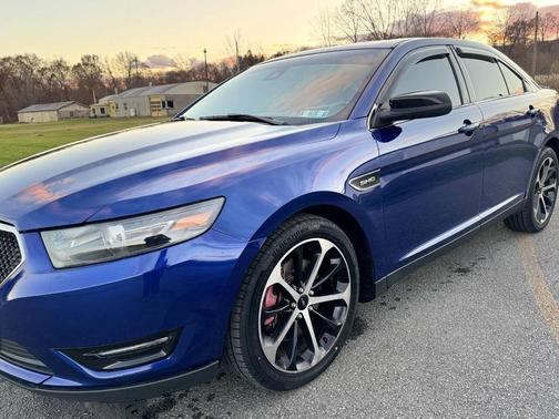 2015 Ford Taurus SHO