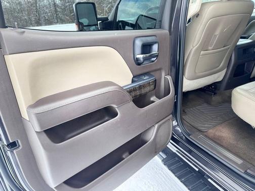 2015 GMC Sierra 3500 Denali