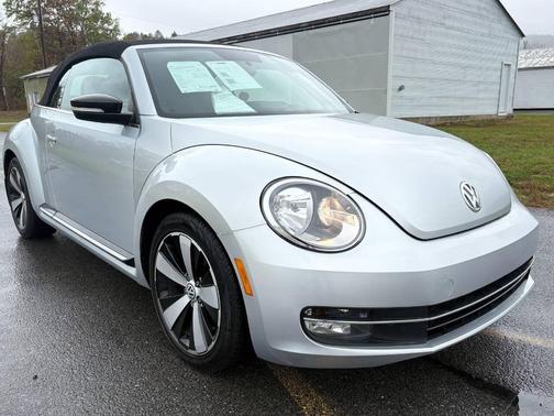 2013 Volkswagen Beetle 2.0T