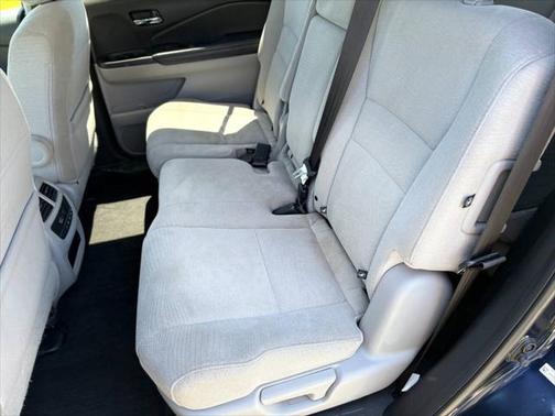 2016 Honda Pilot EX