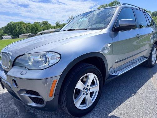 Titanium Silver Metallic 2012 BMW X5 xDrive35d