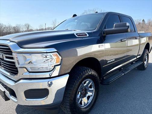 2019 RAM 2500 Big Horn Crew Cab 4x4 6'4' Box