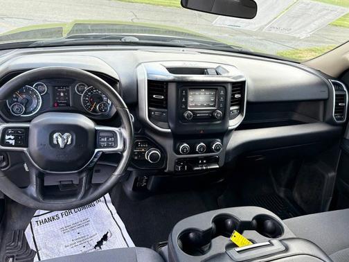2019 RAM 2500 Big Horn Crew Cab 4x4 6'4' Box
