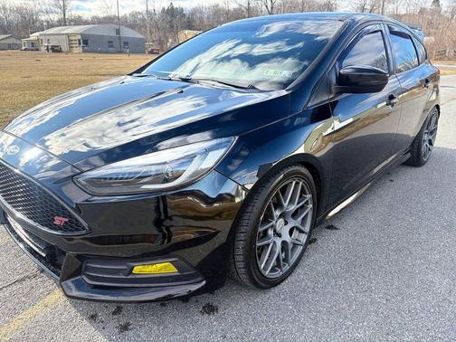 2016 Ford Focus ST 