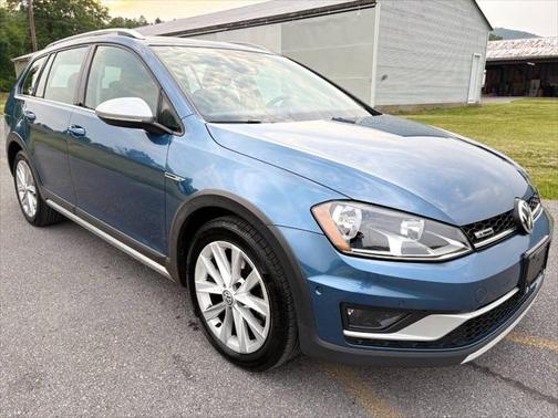 2017 Volkswagen Golf Alltrack TSI SE