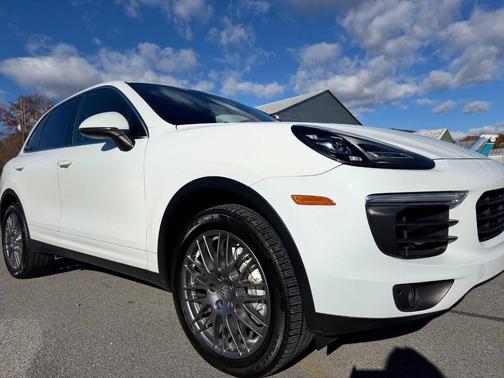 2015 Porsche Cayenne Cayenne