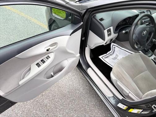 2013 Toyota Corolla L