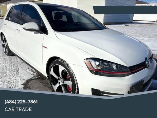 2017 Volkswagen Golf GTI 2.0T SE 4-Door