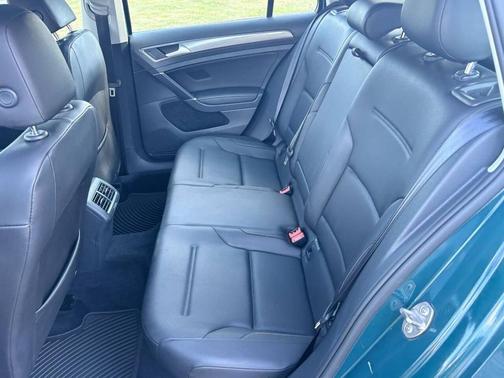 2018 Volkswagen Golf Alltrack TSI SE