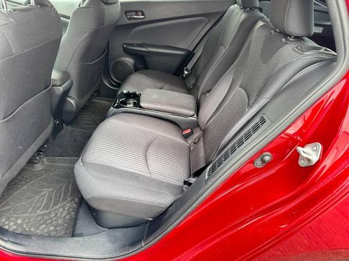 2017 Toyota Prius Prime Plus