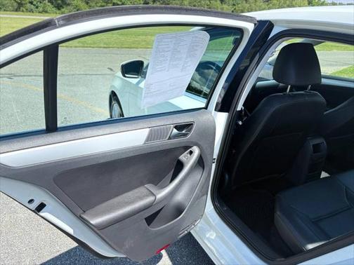 2014 Volkswagen Jetta Auto SE w/Connectivity