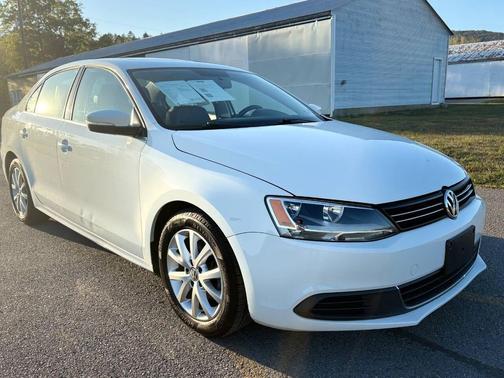 2014 Volkswagen Jetta Auto SE w/Connectivity