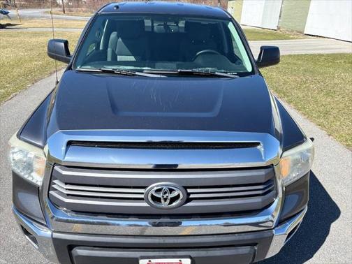 2014 Toyota Tundra SR5
