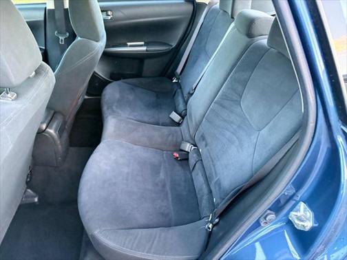 2011 Subaru Impreza 2.5 i