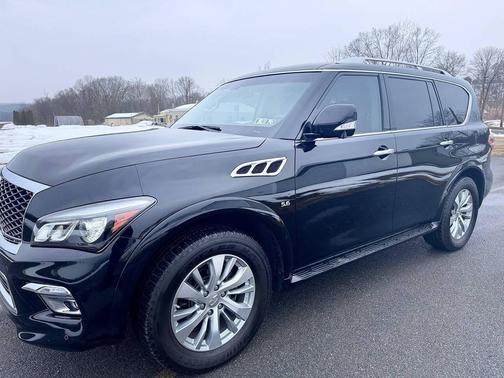 2017 INFINITI QX80 Base