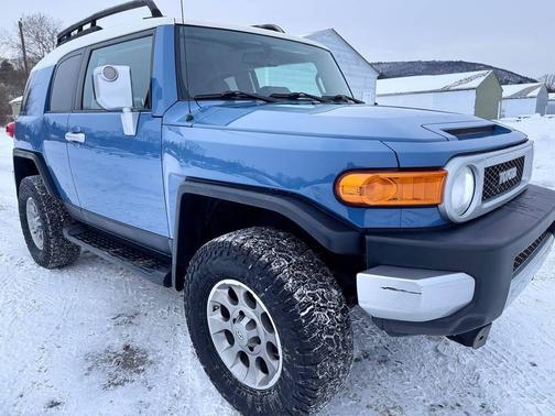 2011 Toyota FJ Cruiser Base