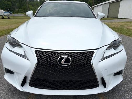 2015 Lexus IS 250 Crafted Line