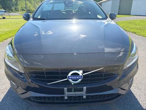2017 Volvo S60 T5 Dynamic