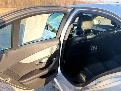 2016 Mercedes-Benz C-Class C 300 4MATIC Luxury