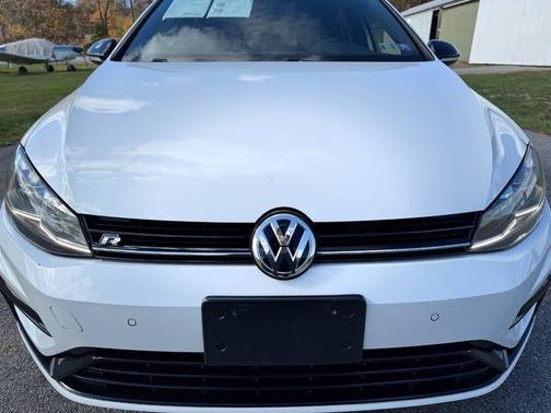 2018 Volkswagen Golf R 2.0T DSG