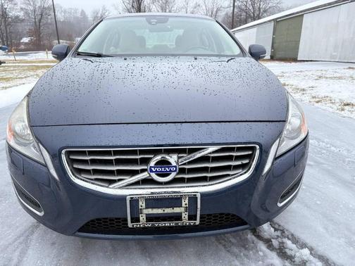 2013 Volvo S60 T5