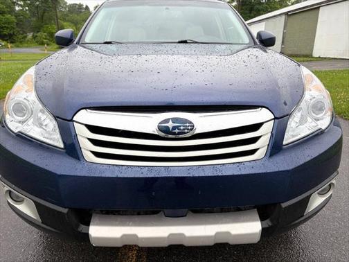 2011 Subaru Outback 2.5 i Limited