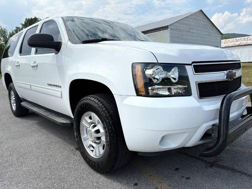 2011 Chevrolet Suburban 2500 LS