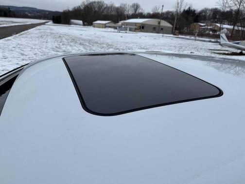 2014 Porsche Cayenne Platinum Edition