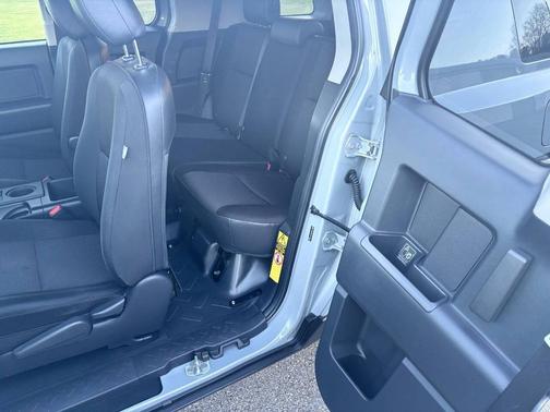 2014 Toyota FJ Cruiser Base