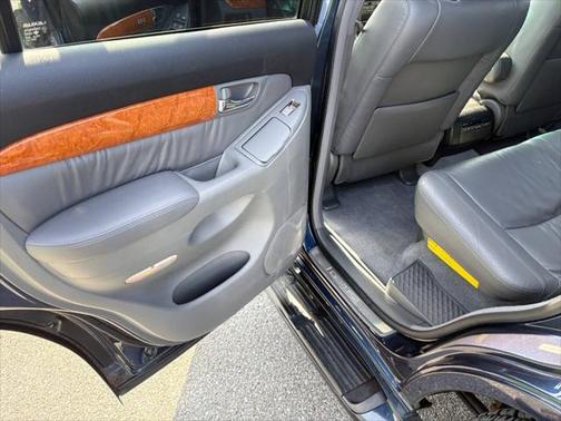 2004 Lexus GX 470 Base 4WD 4dr SUV