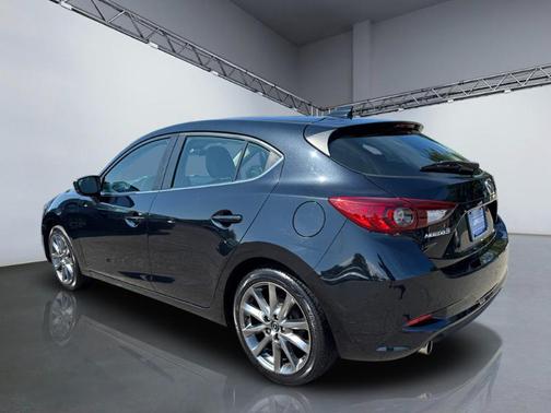 2018 Mazda Mazda3 Grand Touring
