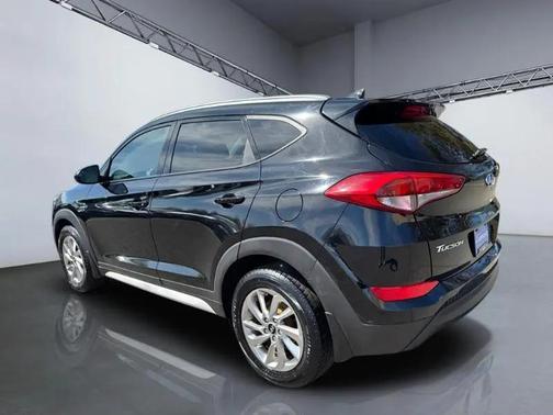 Black Noir Pearl 2018 Hyundai TUCSON SEL