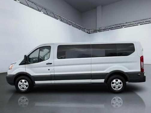 2017 Ford Transit-350 XL