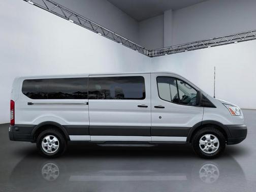 2017 Ford Transit-350 XL