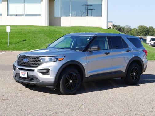 2022 Ford Explorer Base