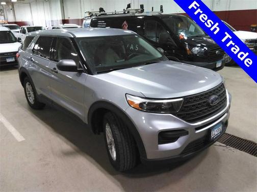 2022 Ford Explorer Base