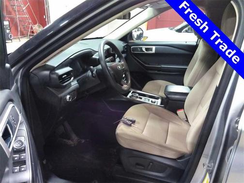 2022 Ford Explorer Base