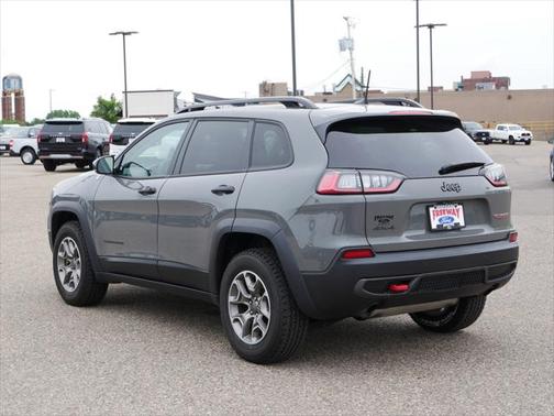 2022 Jeep Cherokee Trailhawk