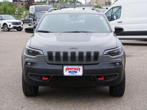 2022 Jeep Cherokee Trailhawk