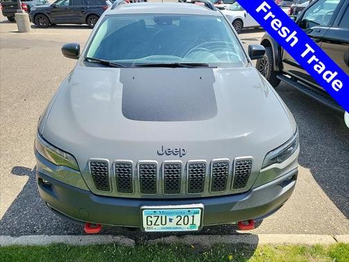 2022 Jeep Cherokee Trailhawk