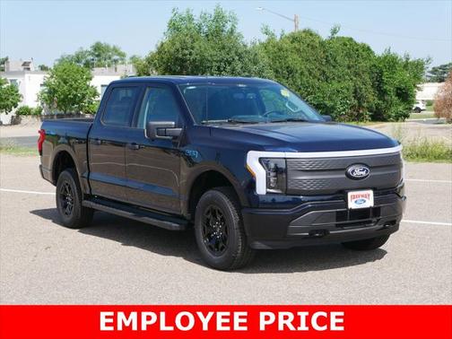 2025 Ford F-150 Lightning XLT