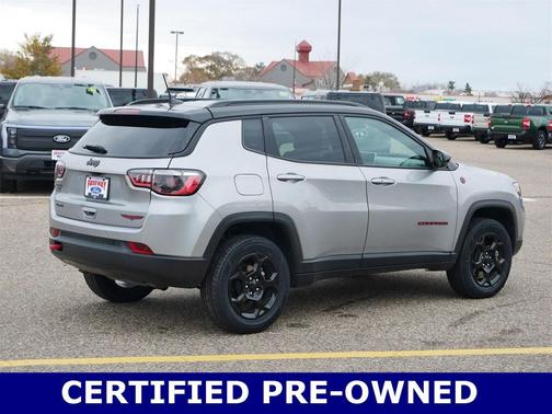 2024 Jeep Compass Trailhawk