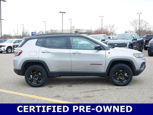 2024 Jeep Compass Trailhawk