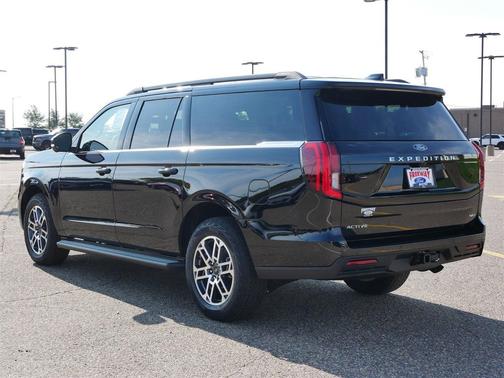 2025 Ford Expedition Max Active 4x4